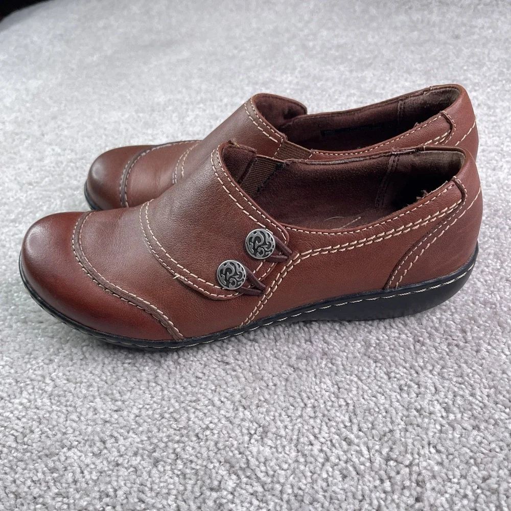 Clarks Ashland Alpine Shoes Womens Size 8 M Brown Bendables Leather Loafer